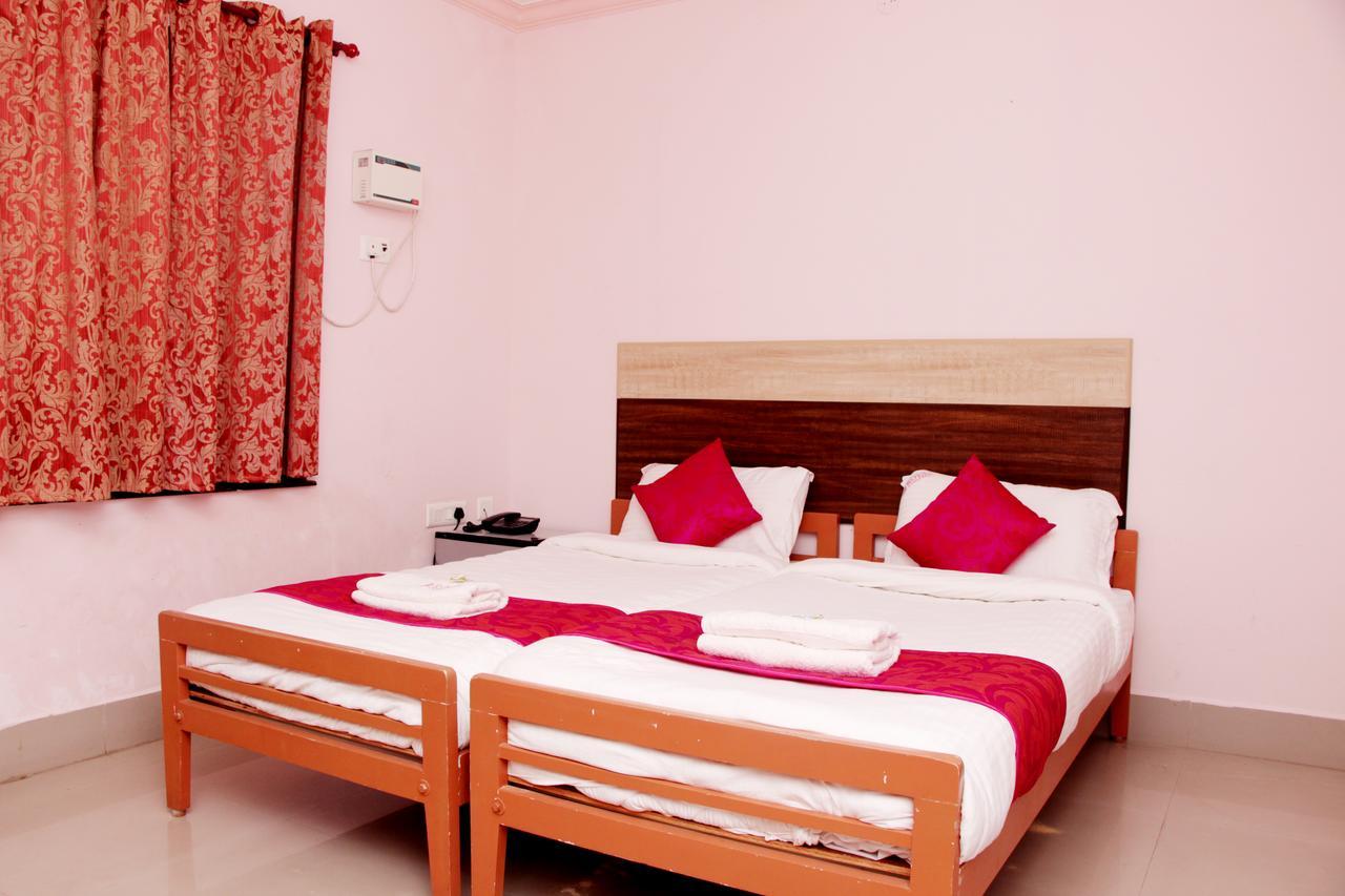 Royal Grand Days Otel Chennai Dış mekan fotoğraf