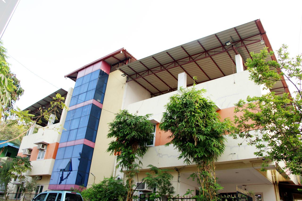 Royal Grand Days Otel Chennai Dış mekan fotoğraf