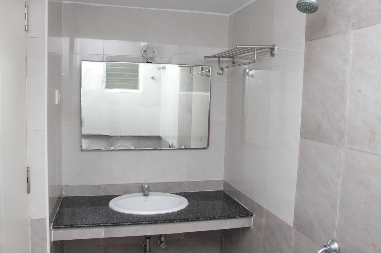 Royal Grand Days Otel Chennai Dış mekan fotoğraf