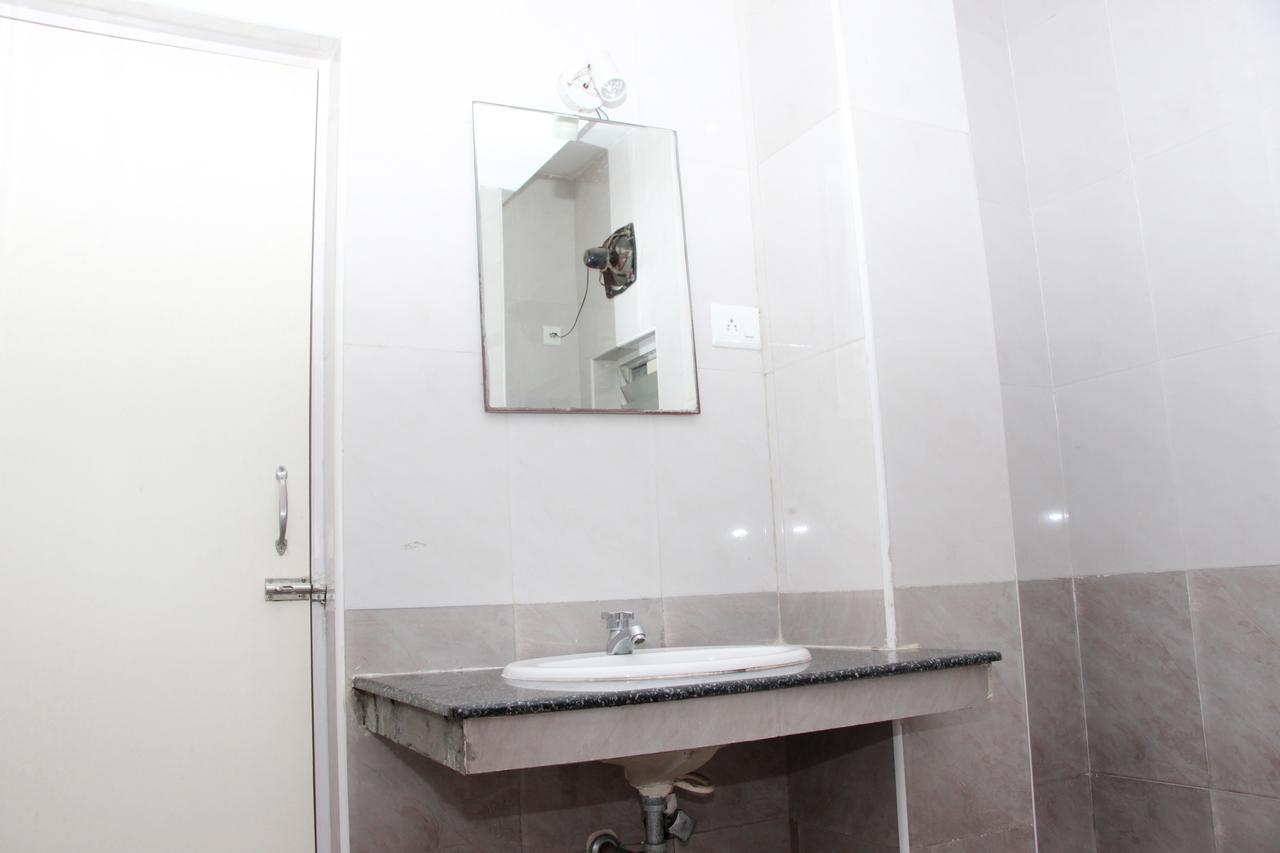 Royal Grand Days Otel Chennai Dış mekan fotoğraf